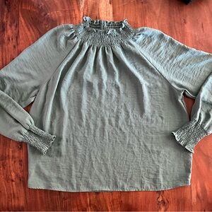 Nine West Green Long Sleeve Smocked Blouse